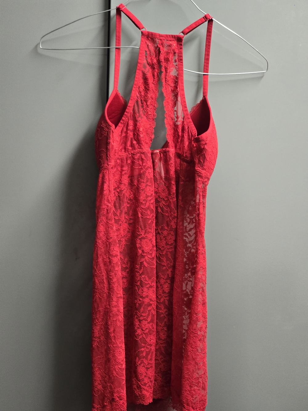 Gilligan & O'Malley Red Lace Racerback Chemise - Picture 2 of 3